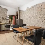 Cave Romana