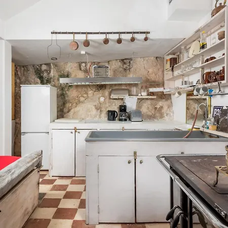 Hébergement de vacances Cave Romana *