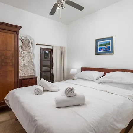 Hébergement de vacances Cave Romana Pula