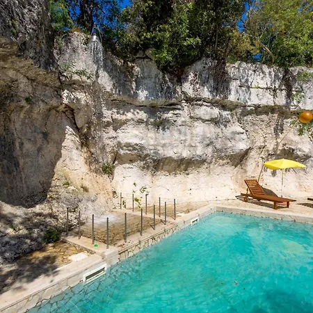 Hébergement de vacances Cave Romana Pula