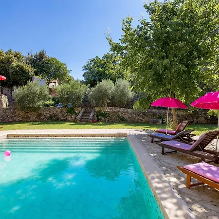 House Cave Romana Holiday home